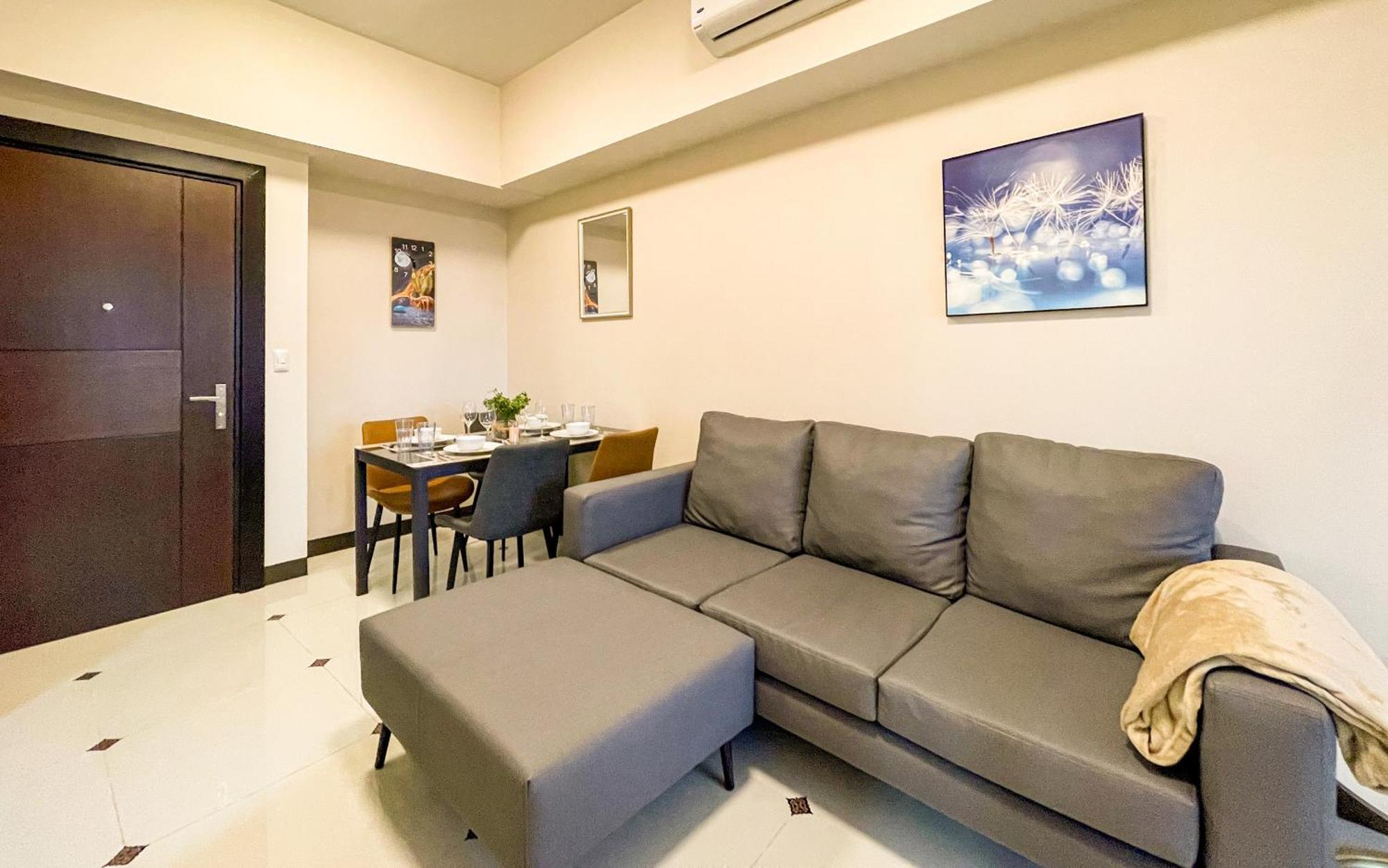 Cityscape View 2Br In Uptown Bgc W 200Mbps Wifi Тагіг Екстер'єр фото